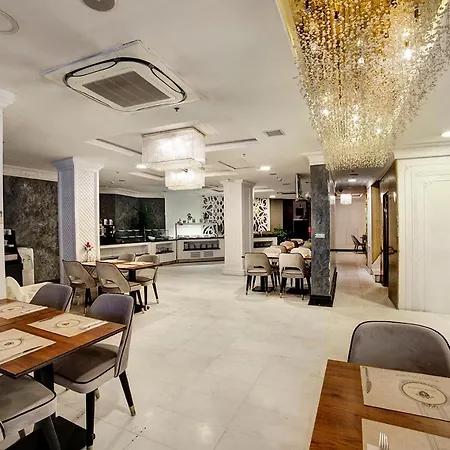 Monarch White Hotel Istanbul