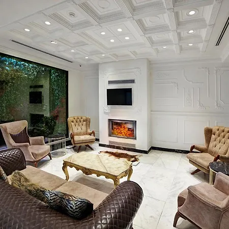 Monarch White