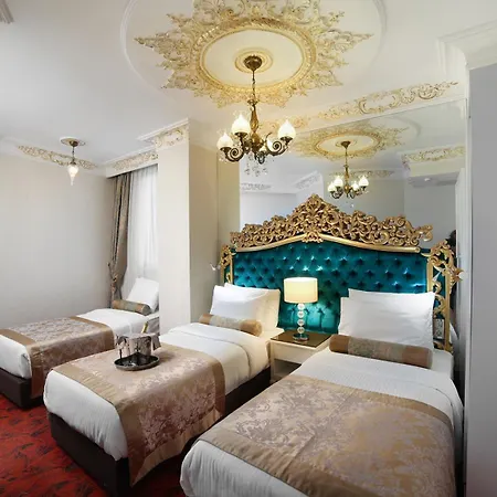 Monarch White Hotel 4*