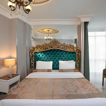 Hotel Monarch White